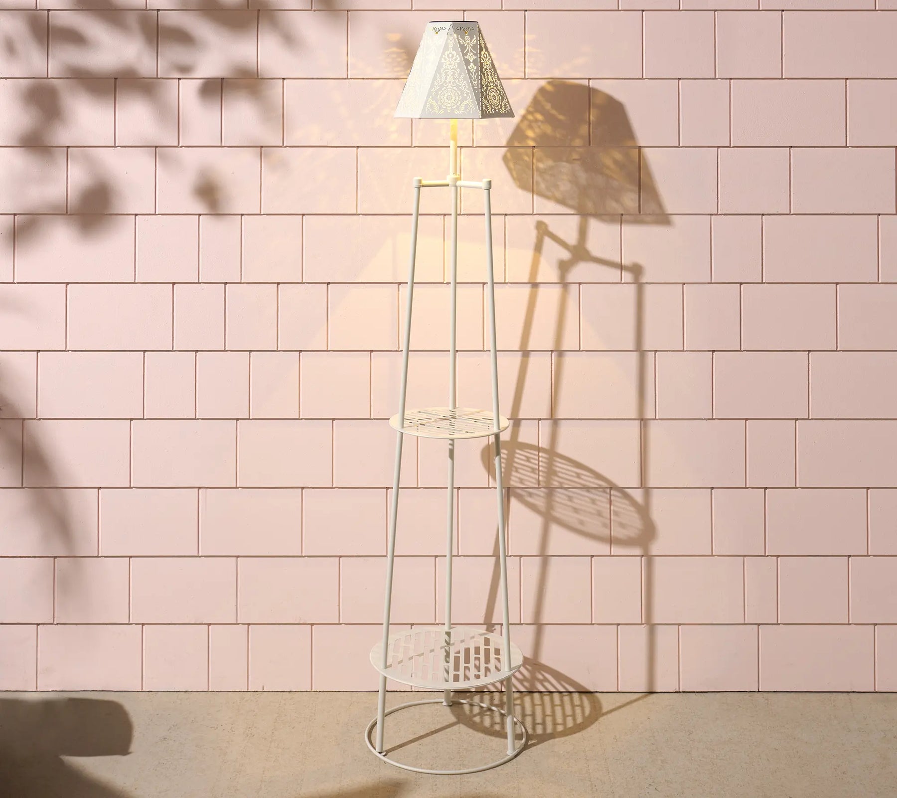 Garden Reflections Outdoor Solar Floor Lamp Plant Stand