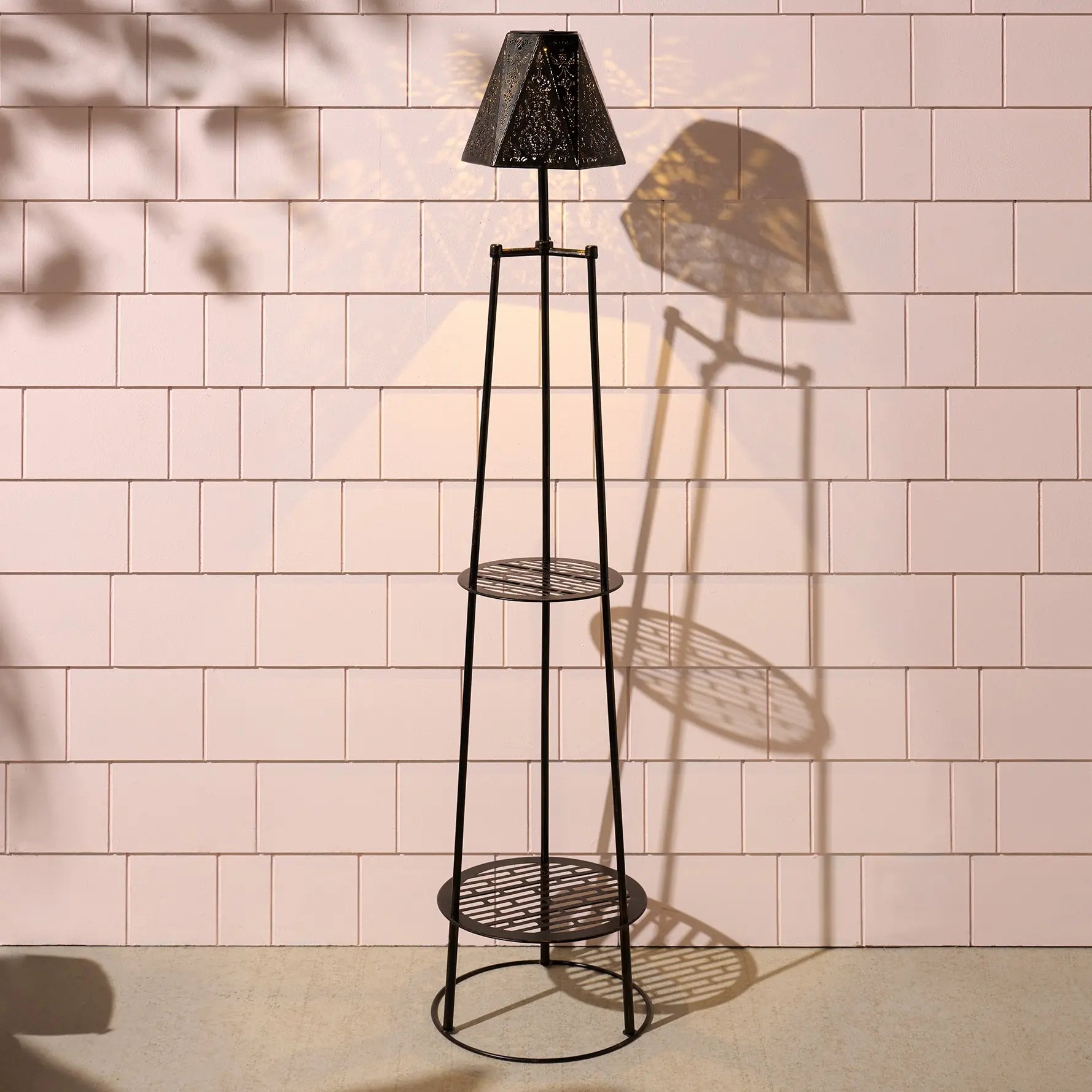 Garden Reflections Outdoor Solar Floor Lamp Plant Stand