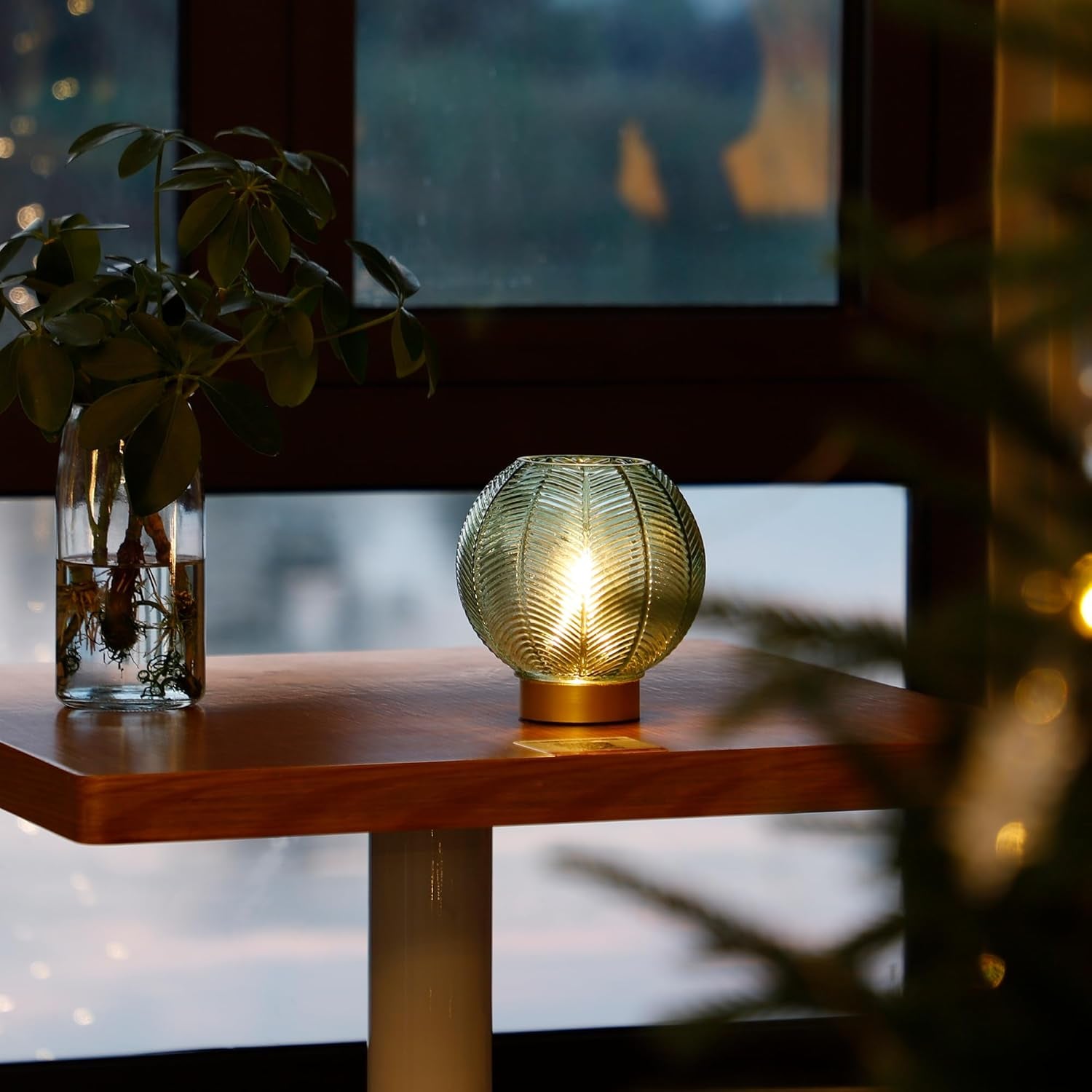 Battery Operated Lamp with Timer, Decorative Green Glass Table Lamp Cordless, Small Ambient Lamp for Bedside Bedroom Living Room Decor -Green