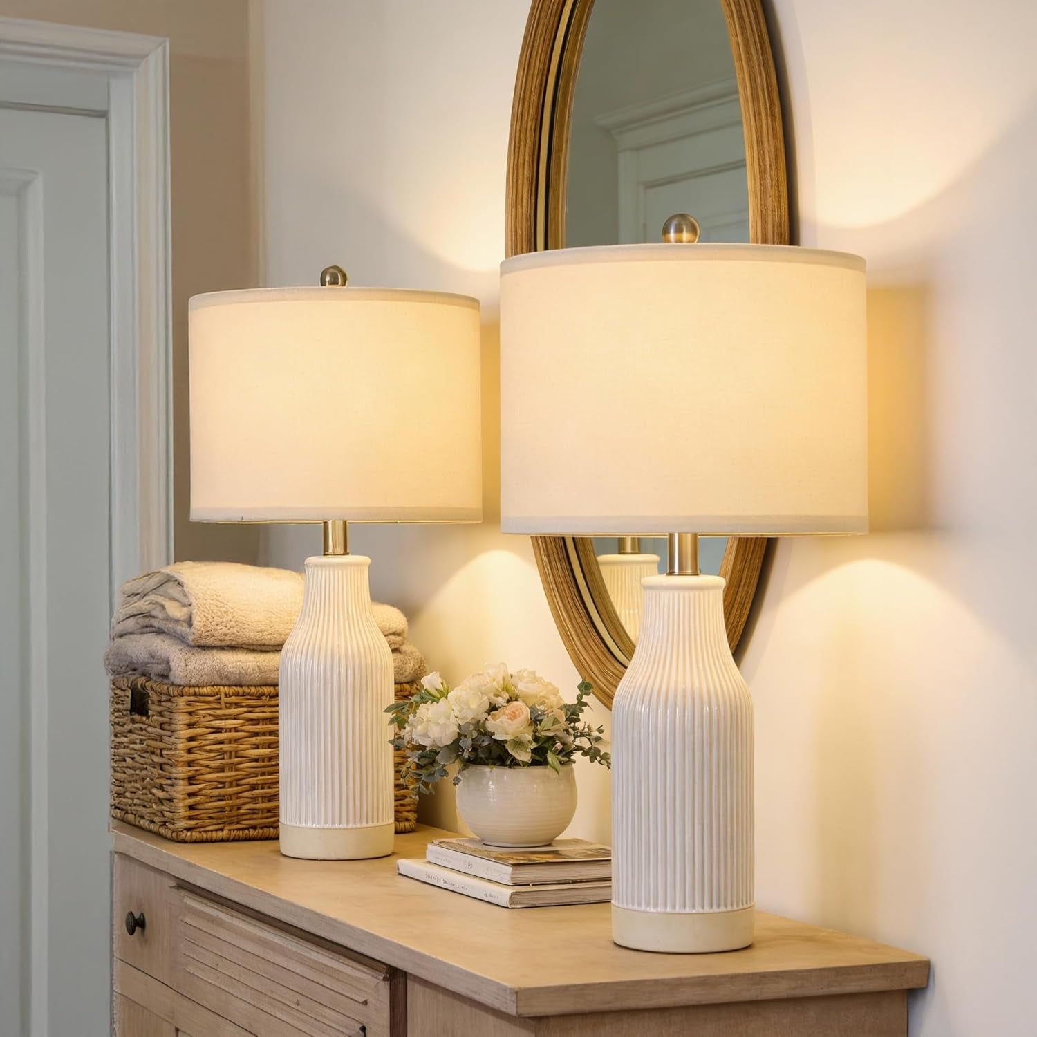 23.75" Modern Ceramic Table Lamps Set of 2, Stylish Bedside Lamps for Bedroom, Gorgeous Lamps for Nightstand, Lamps for Living Room, Farmhouse End Table Lamps, Cream Home Decor